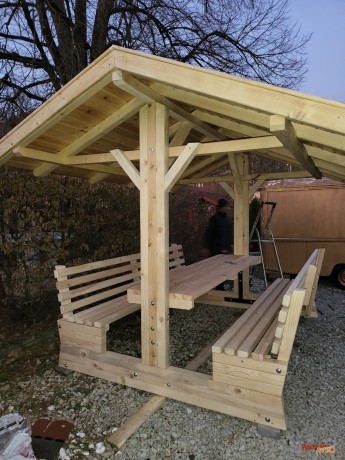 pavilonok-szaunak-pergolak-kerti-butorok-hintak-lugasok-big-7